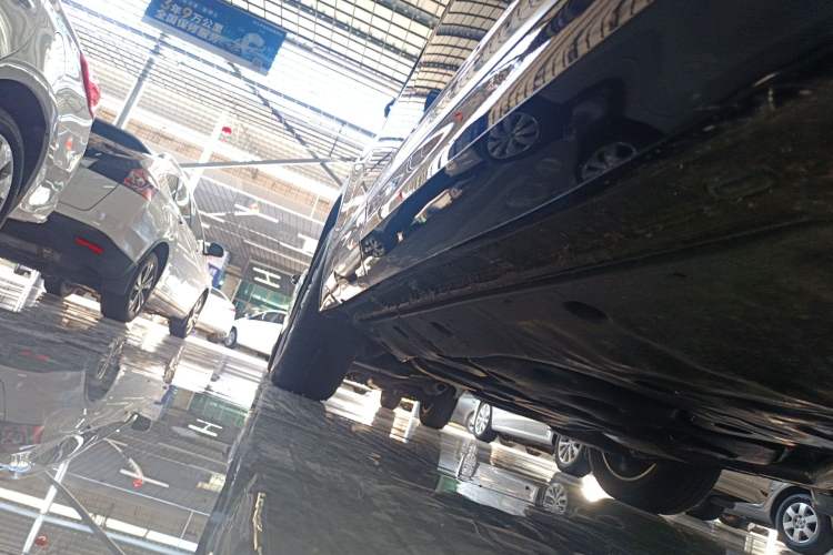 Used Volkswagen Teramont X 2025 Tiguan X 380TSI Four-Wheel Drive Excellence Edition Right Side Sill
