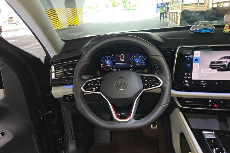 Used Volkswagen Teramont X 2025 Tiguan X 380TSI Four-Wheel Drive Excellence Edition Steering Wheel