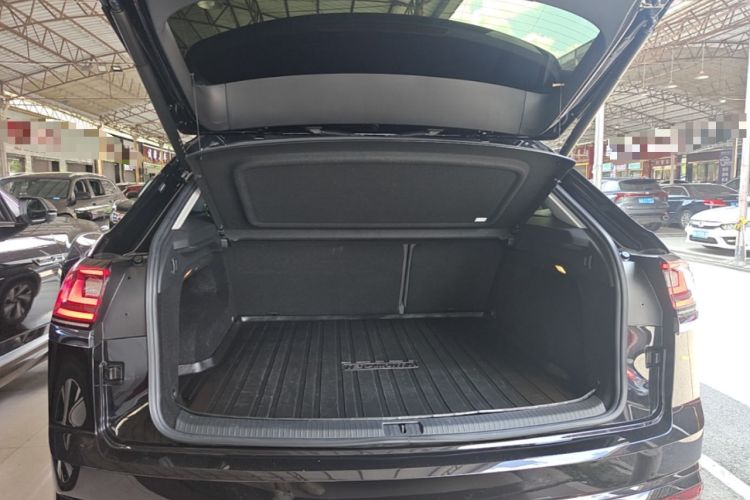 Used Volkswagen Teramont X 2025 Tiguan X 380TSI Four-Wheel Drive Excellence Edition Trunk