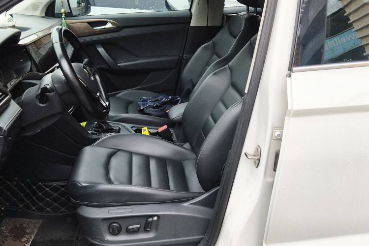 Used Volkswagen Tharu 2020 280TSI Two-Wheel Drive Luxury Plus Version China VI Standard Left Front Seat