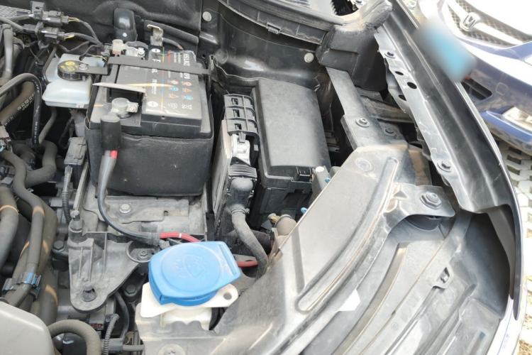 Used Volkswagen Tharu 2019 280TSI Two-Wheel Drive Luxury Version China VI Standard Engine Bay Left