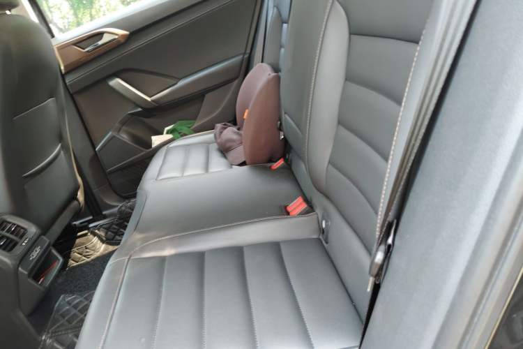 Used Volkswagen Tharu 2019 280TSI Two-Wheel Drive Luxury Version China VI Standard Left Rear Seat