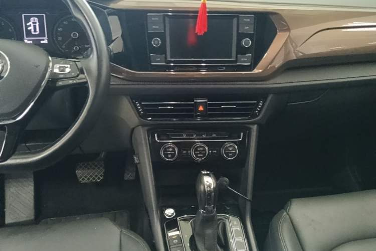 Used Volkswagen Tharu 2019 280TSI Two-Wheel Drive Comfort Edition China V Standard Audio And AC Panel