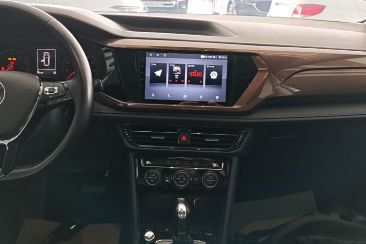 Used Volkswagen Tharu 2019 280TSI Two-Wheel Drive Comfort Edition China VI Standard Audio And AC Panel