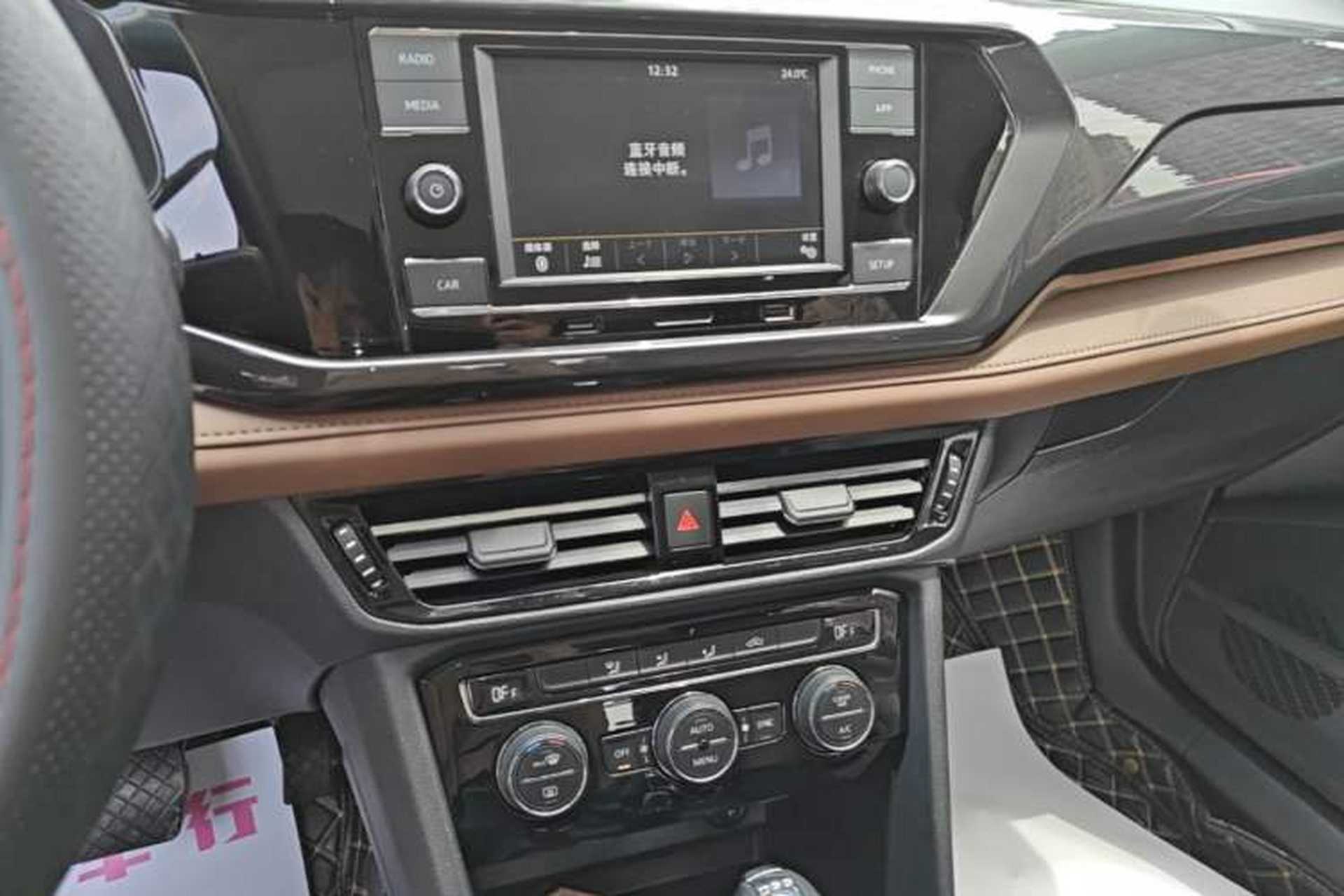 Used Volkswagen Tharu 2019 280TSI Two-Wheel Drive Comfort Edition China VI Standard Audio And AC Panel