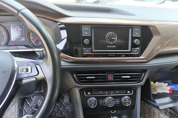 Used Volkswagen Tharu 2019 280TSI Two-Wheel Drive Comfort Edition China VI Standard Audio And AC Panel