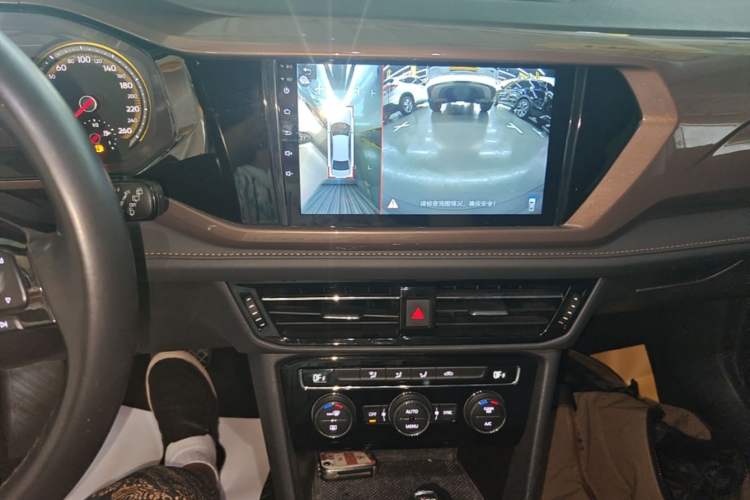 Used Volkswagen Tharu 2019 280TSI Two-Wheel Drive Comfort Edition China VI Standard Audio And AC Panel