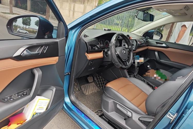 Used Volkswagen Tharu 2019 280TSI Two-Wheel Drive Comfort Edition China V Standard Driver Seat
