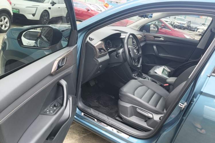 Used Volkswagen Tharu 2019 280TSI Two-Wheel Drive Comfort Edition China VI Standard Driver Seat
