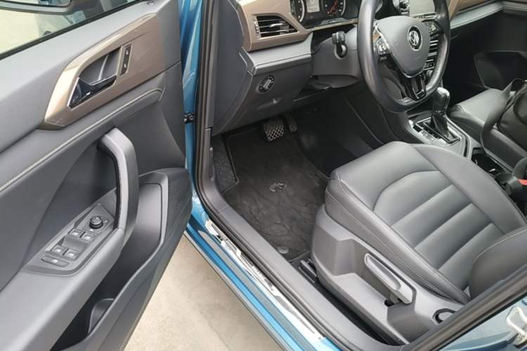 Used Volkswagen Tharu 2019 280TSI Two-Wheel Drive Comfort Edition China VI Standard Driver Seat