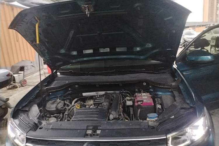 Used Volkswagen Tharu 2019 280TSI Two-Wheel Drive Luxury Version China VI Standard Engine Bay