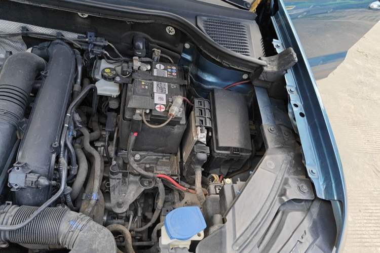 Used Volkswagen Tharu 2019 280TSI Two-Wheel Drive Comfort Edition China VI Standard Engine Bay Left