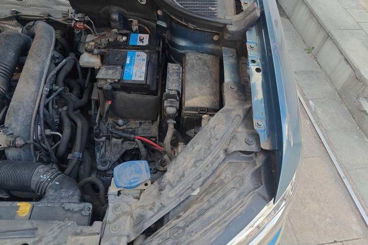 Used Volkswagen Tharu 2019 280TSI Two-Wheel Drive R-Line China V Standard Engine Bay Left
