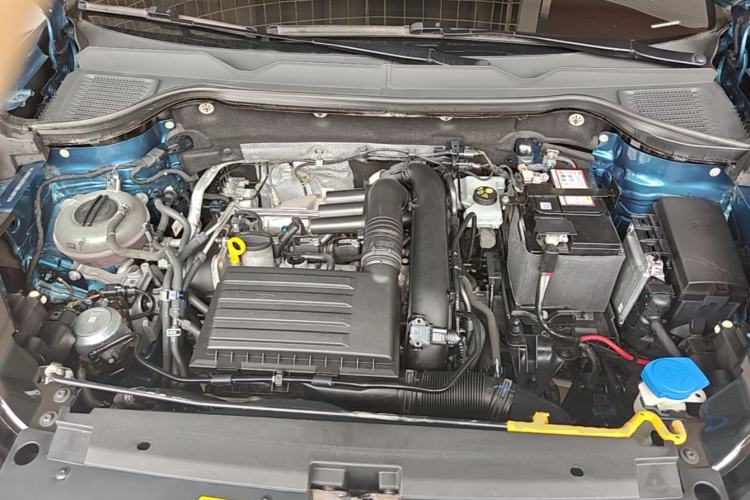 Used Volkswagen Tharu 2019 280TSI Two-Wheel Drive Trend Edition China VI Standard Engine Bay
