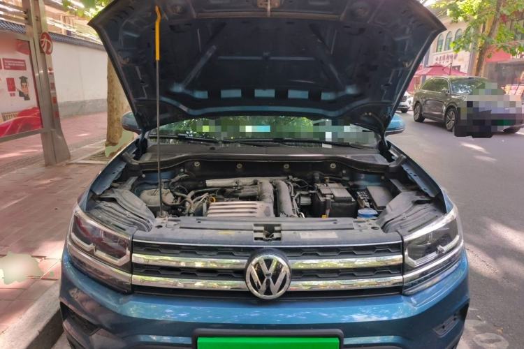 Used Volkswagen Tharu 2019 280TSI Two-Wheel Drive Luxury Version China VI Standard Engine Bay