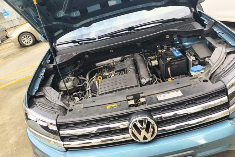 Used Volkswagen Tharu 2019 280TSI Two-Wheel Drive Comfort Edition China VI Standard Engine Bay Right