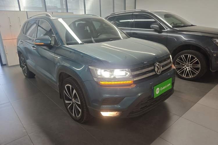 Used Volkswagen Tharu 2019 280TSI Two-Wheel Drive Luxury Edition China V Standard Front Right 45 Deg
