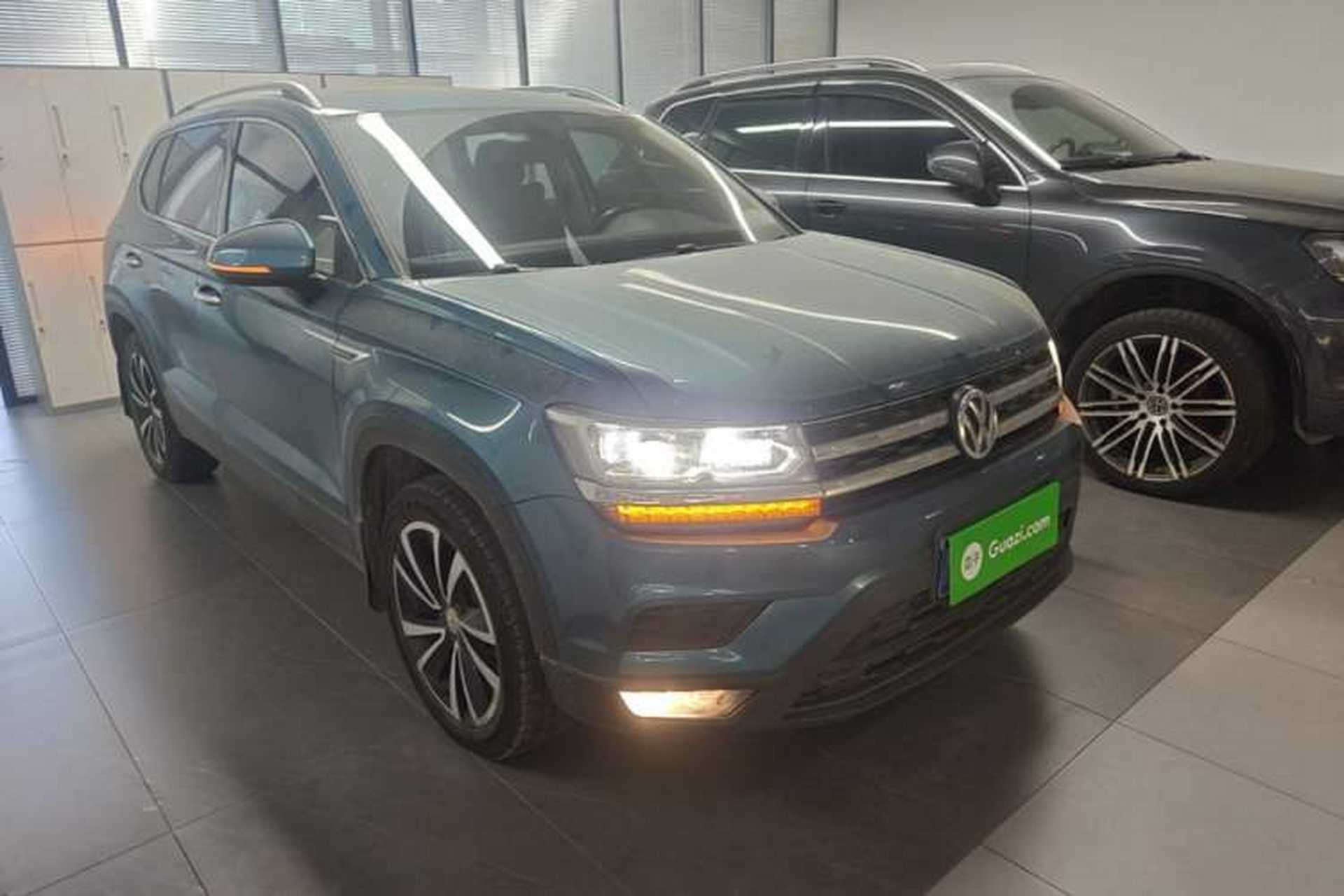 Used Volkswagen Tharu 2019 280TSI Two-Wheel Drive Luxury Edition China V Standard Front Right 45 Deg