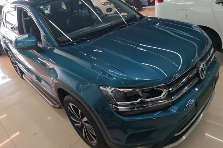 Used Volkswagen Tharu 2019 330TSI Four-Wheel Drive Luxury Edition China VI Standard Front Right 45 Deg