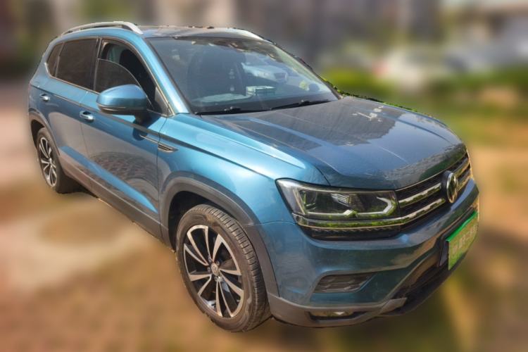 Used Volkswagen Tharu 2019 280TSI Two-Wheel Drive Luxury Edition China V Standard Front Right 45 Deg