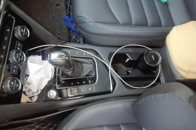 Used Volkswagen Tharu 2019 280TSI Two-Wheel Drive Luxury Edition China V Standard Gear Lever