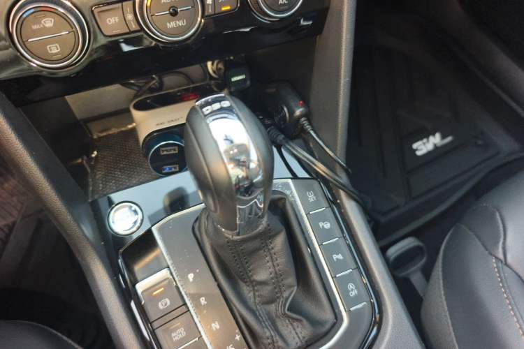 Used Volkswagen Tharu 2019 280TSI Two-Wheel Drive Flagship Version China VI Standard Gear Lever