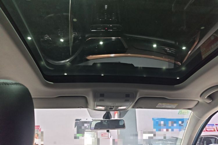 Used Volkswagen Tharu 2019 280TSI Two-Wheel Drive Luxury Version China VI Standard Headliner