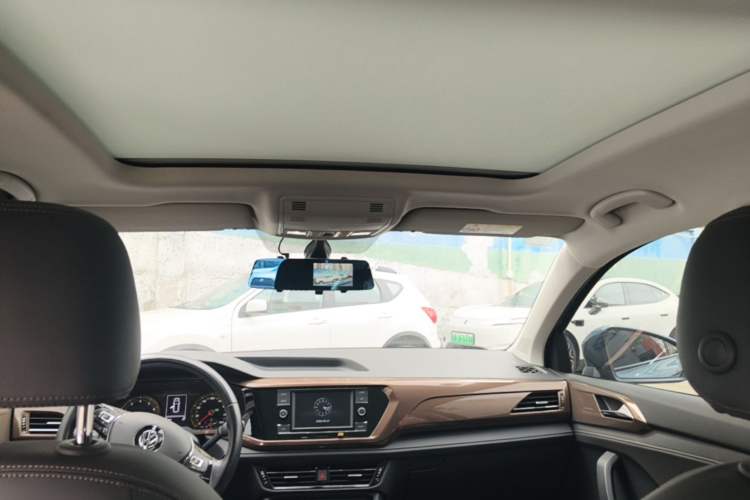 Used Volkswagen Tharu 2019 280TSI Two-Wheel Drive Comfort Edition China VI Standard Headliner