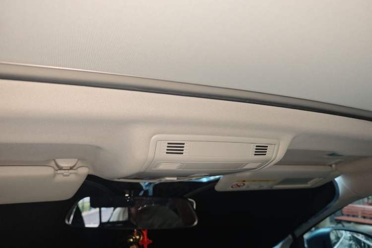 Used Volkswagen Tharu 2019 330TSI Four-Wheel Drive Flagship Model China VI Standard Headliner
