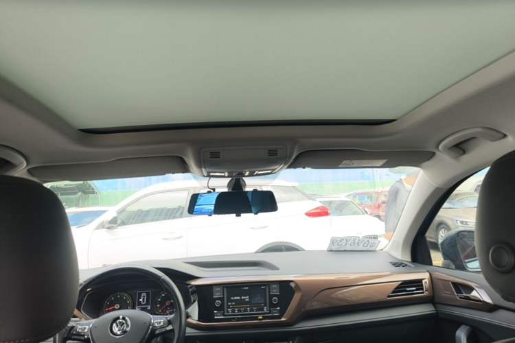 Used Volkswagen Tharu 2019 280TSI Two-Wheel Drive Comfort Edition China VI Standard Headliner