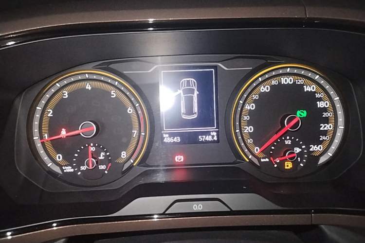 Used Volkswagen Tharu 2019 280TSI Two-Wheel Drive Luxury Version China VI Standard Instrument Cluster