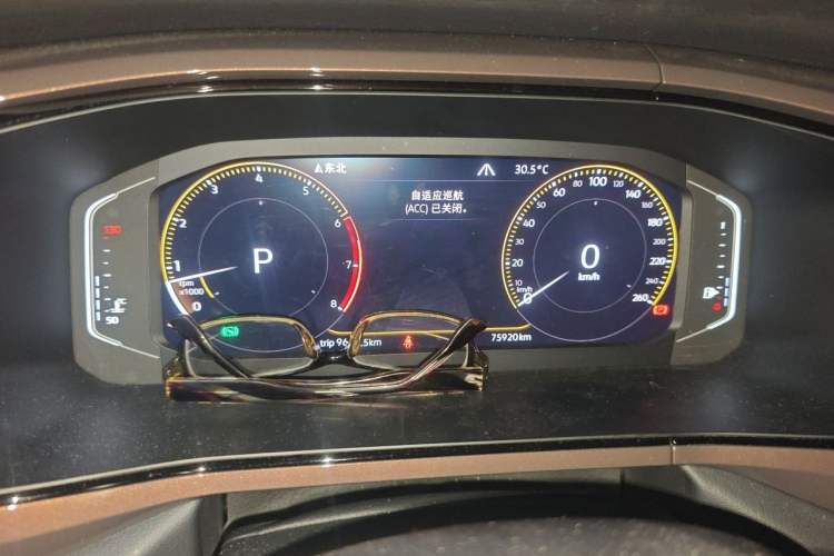 Used Volkswagen Tharu 2019 330TSI Four-Wheel Drive Flagship Model China VI Standard Instrument Cluster