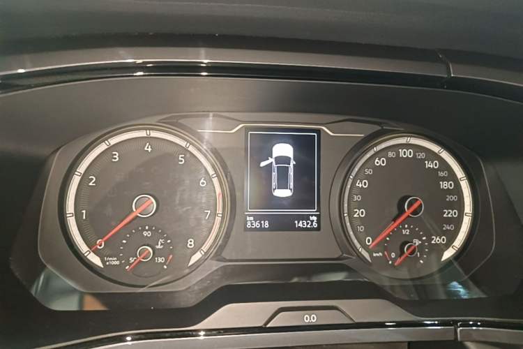 Used Volkswagen Tharu 2019 280TSI Two-Wheel Drive R-Line China V Standard Instrument Cluster