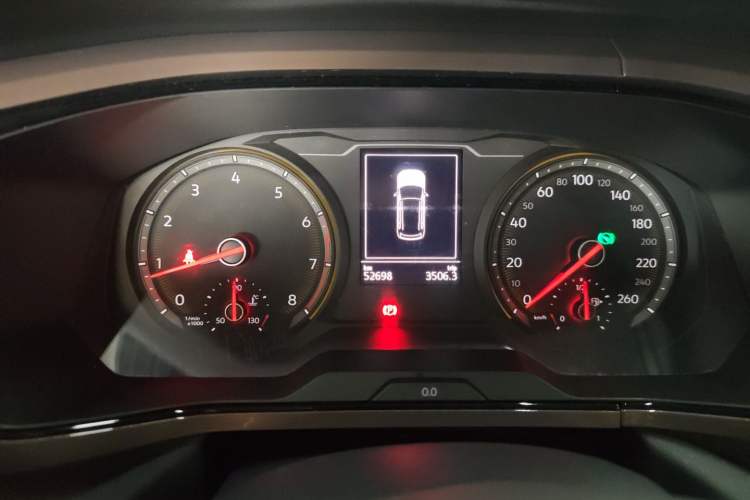 Used Volkswagen Tharu 2019 330TSI Four-Wheel Drive Luxury Edition China VI Standard Instrument Cluster