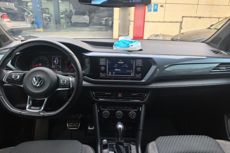 Used Volkswagen Tharu 2019 280TSI Two-Wheel Drive R-Line China V Standard Interior 1
