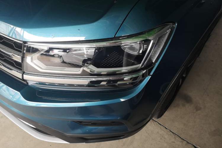 Used Volkswagen Tharu 2019 330TSI Four-Wheel Drive Flagship Model China VI Standard Left Front Headlight