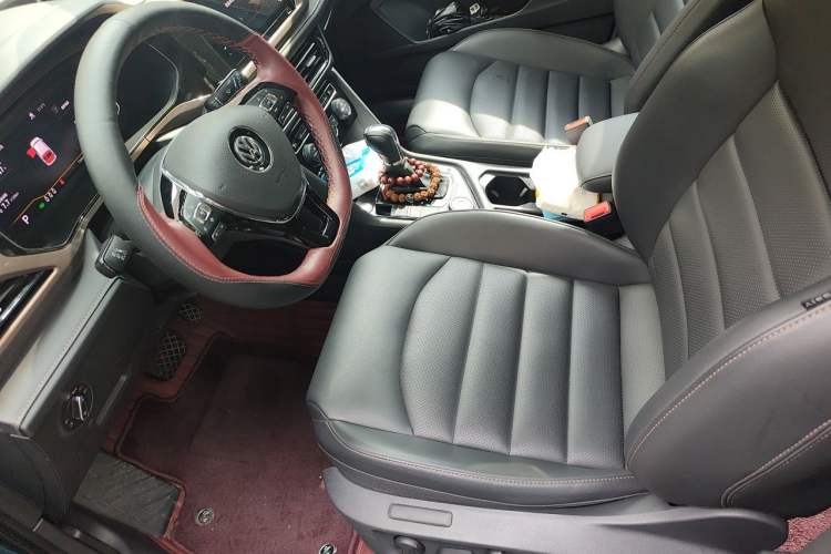 Used Volkswagen Tharu 2019 330TSI Four-Wheel Drive Flagship Model China VI Standard Left Front Seat