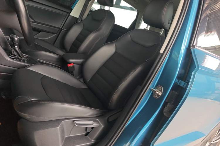 Used Volkswagen Tharu 2019 280TSI Two-Wheel Drive Luxury Version China VI Standard Left Front Seat