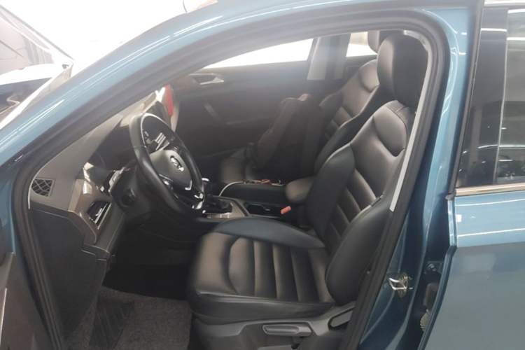 Used Volkswagen Tharu 2019 330TSI Four-Wheel Drive Luxury Edition China VI Standard Left Front Seat