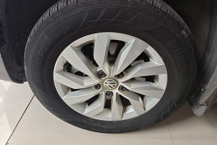 Used Volkswagen Tharu 2019 280TSI Two-Wheel Drive Trend Edition China VI Standard Left Front Wheel Hub