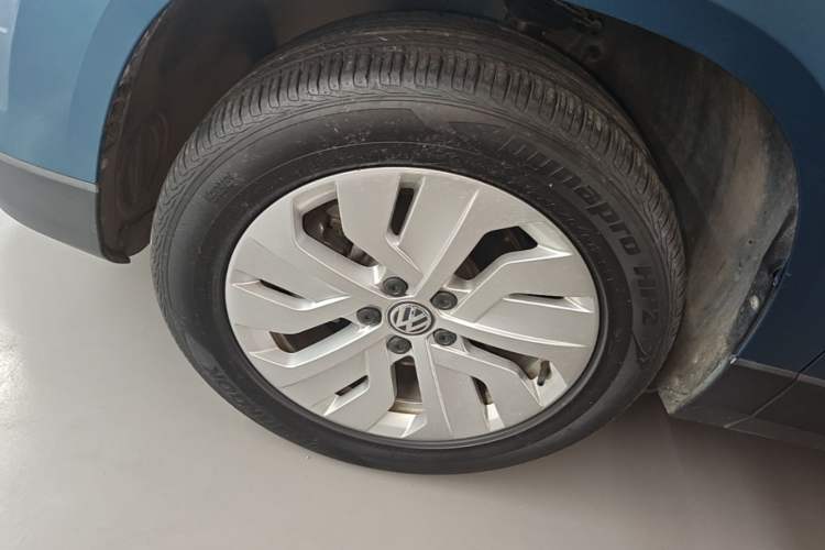 Used Volkswagen Tharu 2019 280TSI Two-Wheel Drive Comfort Edition China VI Standard Left Front Wheel Hub
