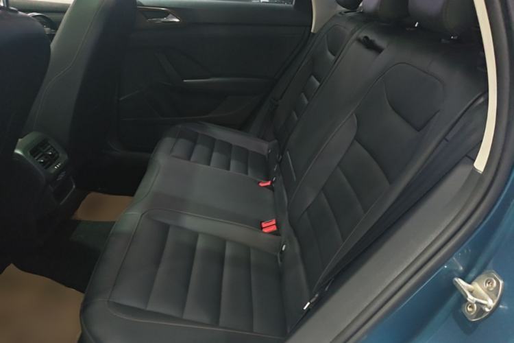 Used Volkswagen Tharu 2019 280TSI Two-Wheel Drive Luxury Version China VI Standard Left Rear Seat