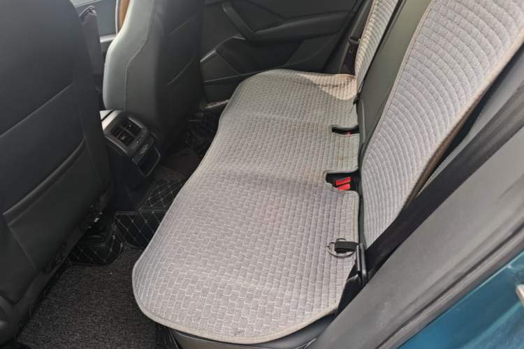 Used Volkswagen Tharu 2019 330TSI Four-Wheel Drive Flagship Model China VI Standard Left Rear Seat