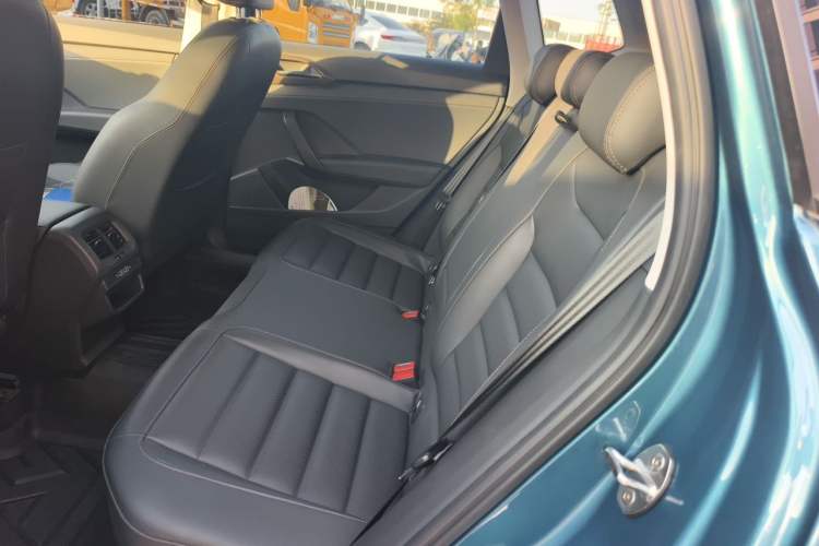 Used Volkswagen Tharu 2019 280TSI Two-Wheel Drive Flagship Version China VI Standard Left Rear Seat