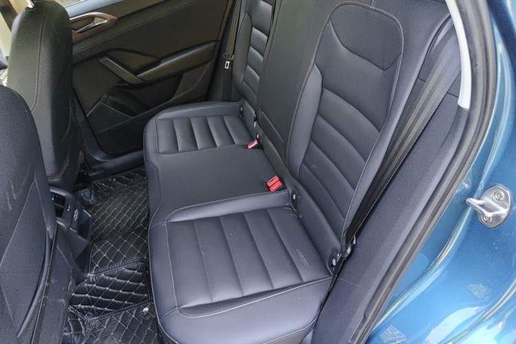 Used Volkswagen Tharu 2019 280TSI Two-Wheel Drive Comfort Edition China VI Standard Left Rear Seat