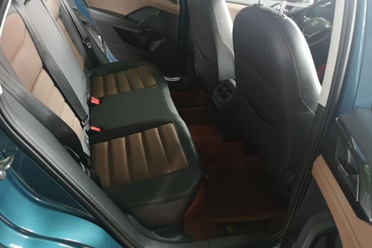 Used Volkswagen Tharu 2019 330TSI Four-Wheel Drive Flagship Model China VI Standard Left Rear Seat