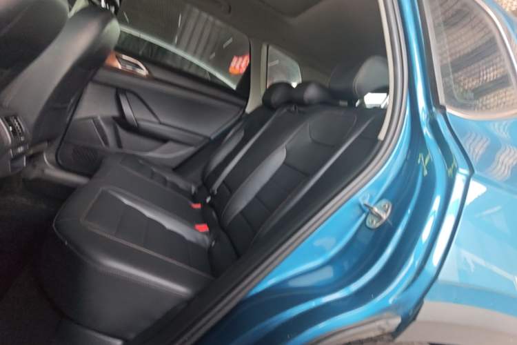 Used Volkswagen Tharu 2019 280TSI Two-Wheel Drive Luxury Version China VI Standard Left Rear Seat