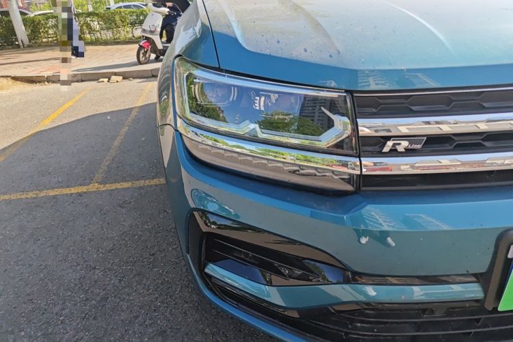 Used Volkswagen Tharu 2019 280TSI Two-Wheel Drive R-Line China VI Standard Right Front Headlight