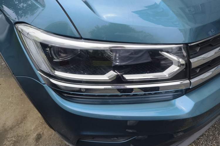 Used Volkswagen Tharu 2019 280TSI Two-Wheel Drive Luxury Edition China V Standard Right Front Headlight