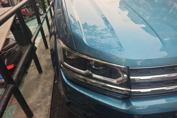 Used Volkswagen Tharu 2019 330TSI Four-Wheel Drive Flagship Model China VI Standard Right Front Headlight